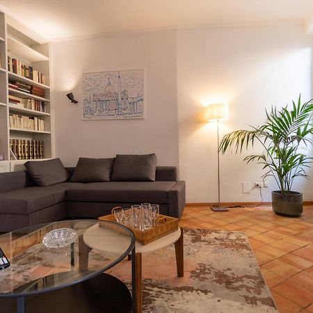 Ferienwohnung Attico Minerva Con Due Terrazze Rom Exterior foto